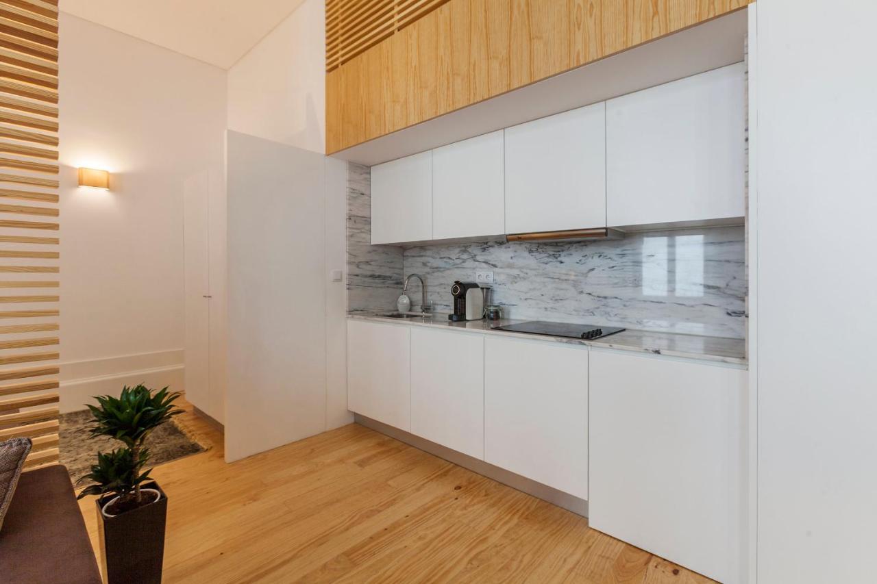 Vintage River Flat By Ml Apartment *